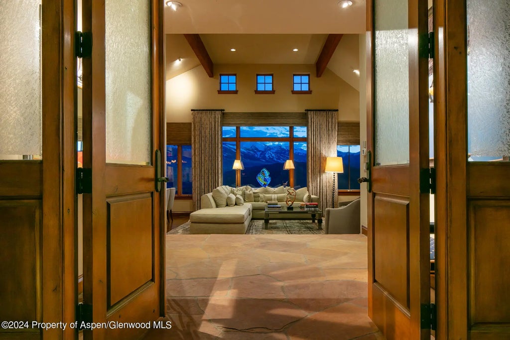 6 of 37 - 200 Stewart Drive, Aspen, CO
