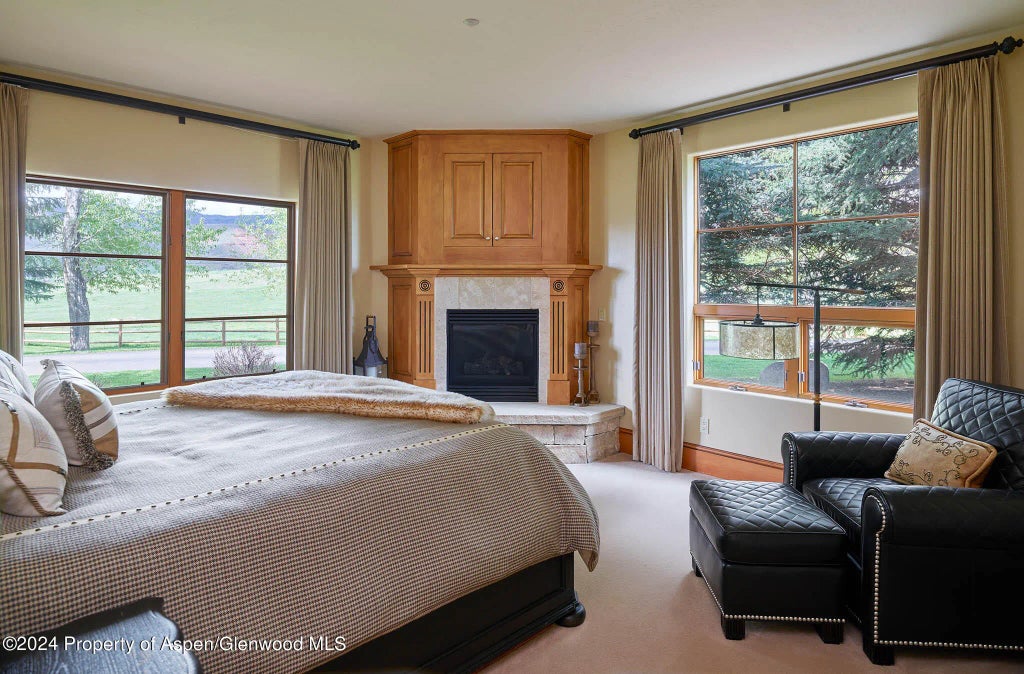 27 of 68 - 910 White Star Drive, Aspen, CO