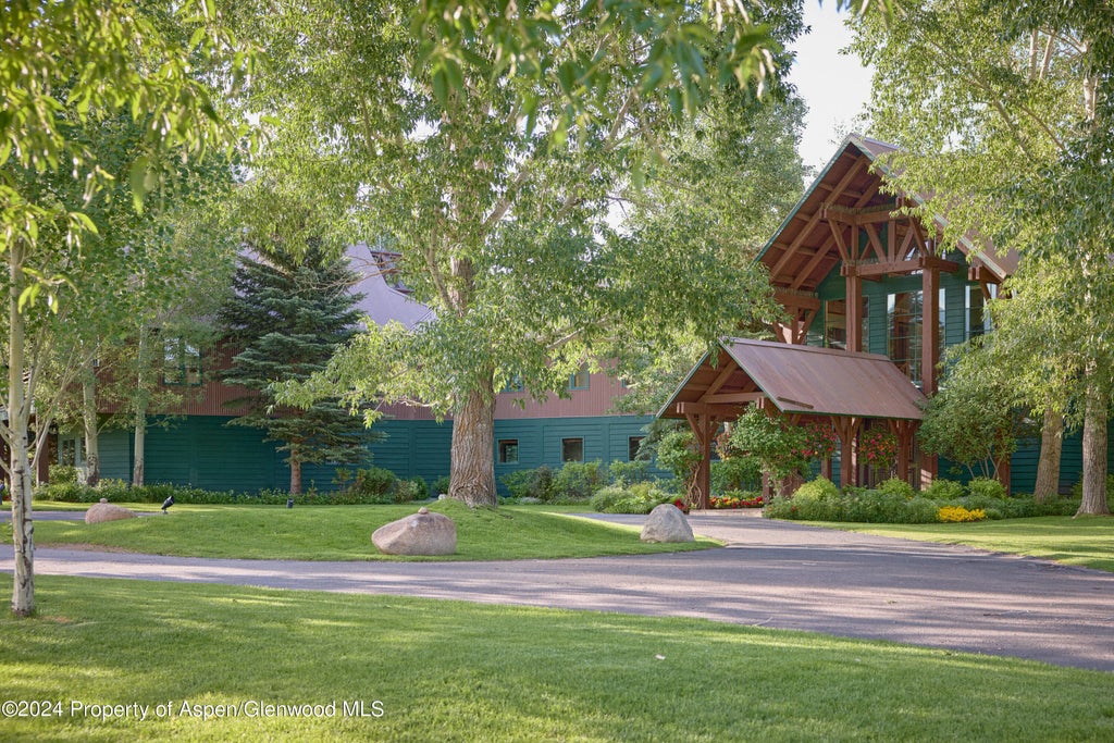 6 of 68 - 910 White Star Drive, Aspen, CO