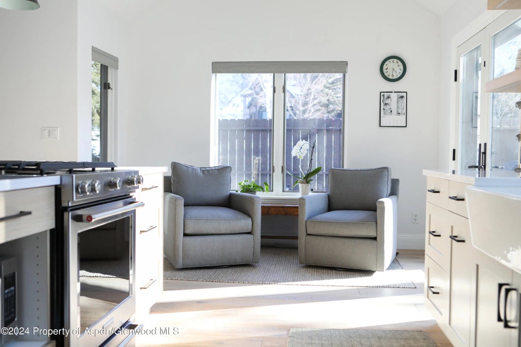 14 of 17 - 364 Summerset Lane, Basalt, CO