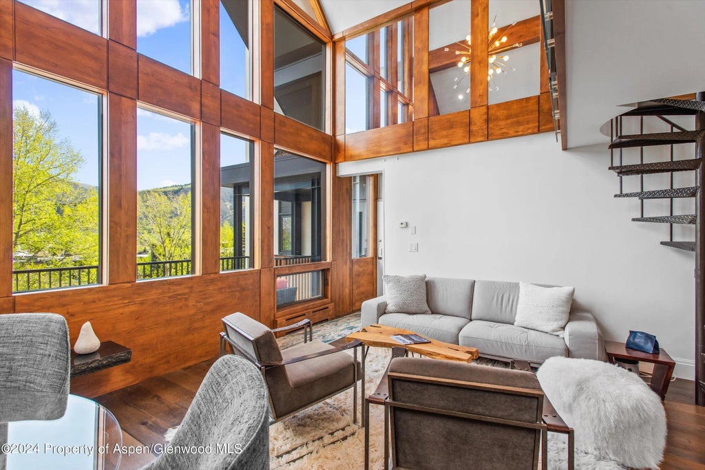 4 of 16 - 800 S Mill Street #306, Aspen, CO