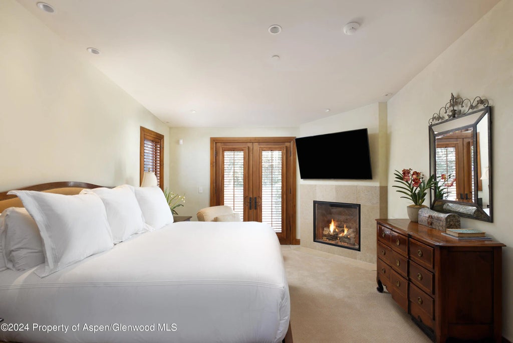 9 of 34 - 315 S First Street, Aspen, CO