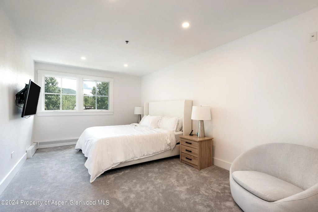 2 of 11 - 115 Boomerang Road 5302, Aspen, CO