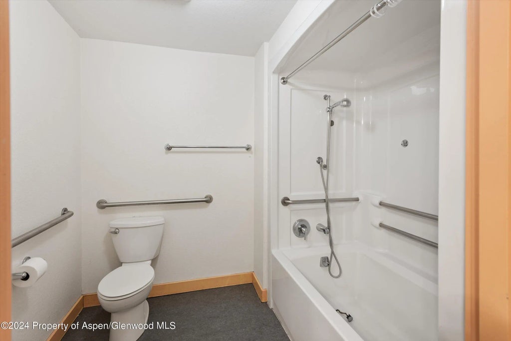 8 of 13 - 115 Boomerang Road 5303, Aspen, CO