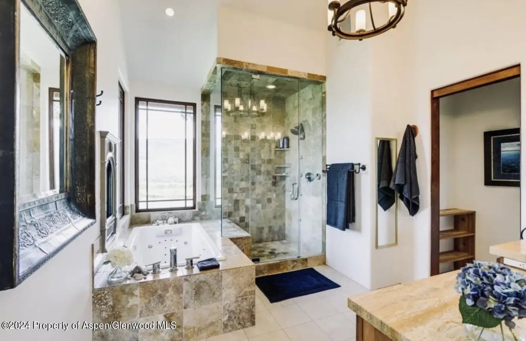 10 of 24 - 1434 Hooks Spur Road, Basalt, CO