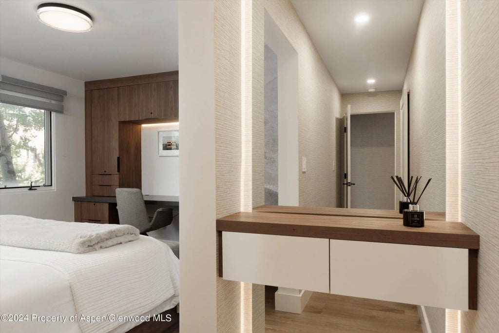 17 of 45 - 205 E Durant Avenue 1-i, Aspen, CO