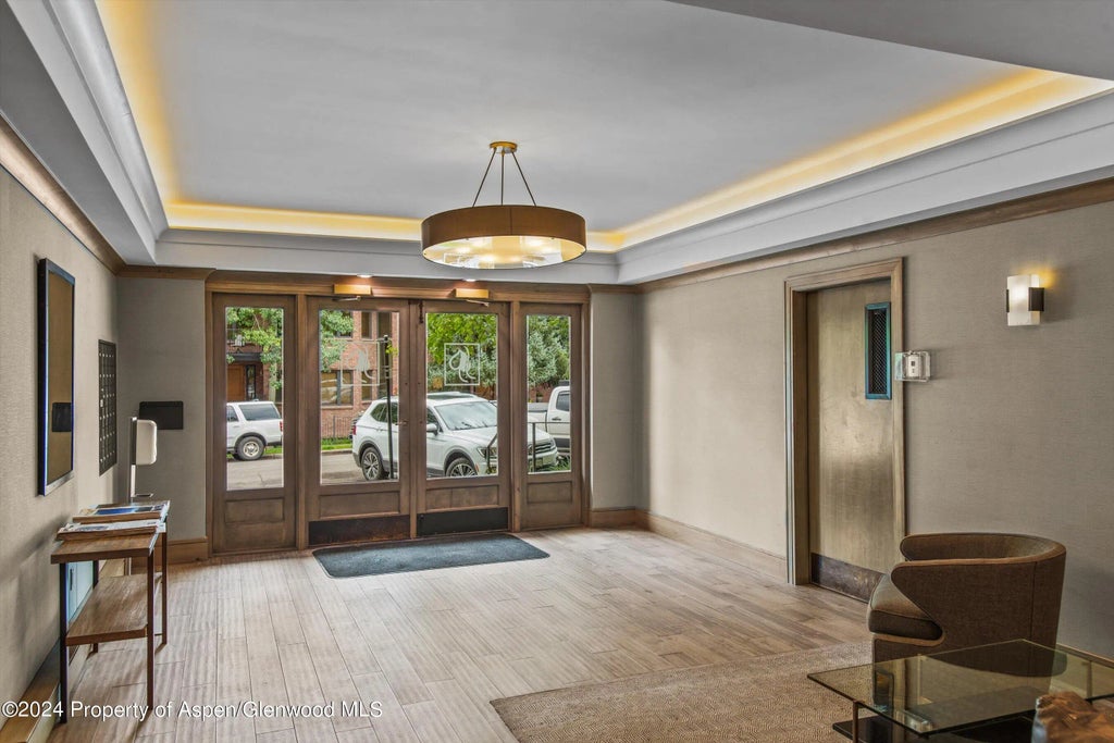 36 of 45 - 205 E Durant Avenue 1-i, Aspen, CO