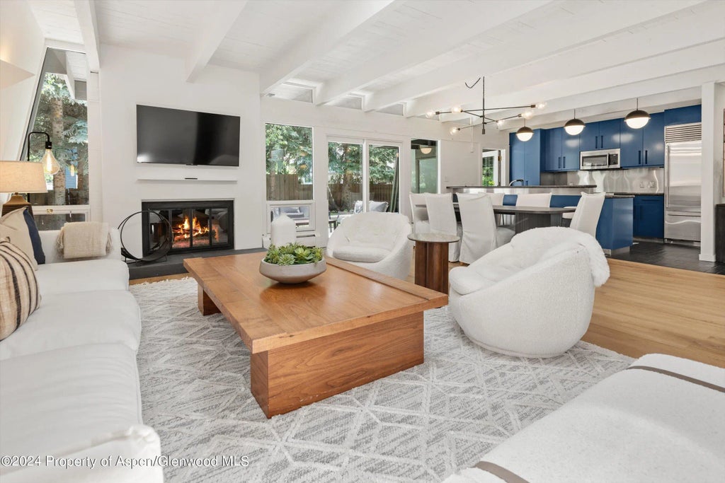 12 of 27 - 501 W Bleeker Street, Aspen, CO