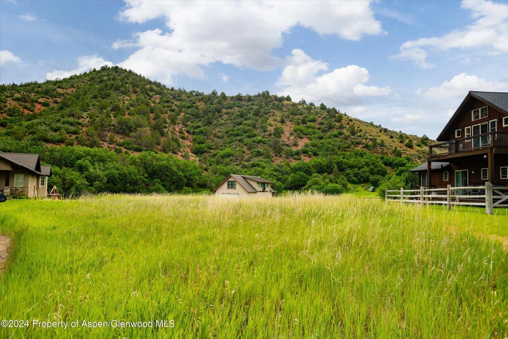 9 of 18 - 25 Laird Lane, Glenwood Springs, CO