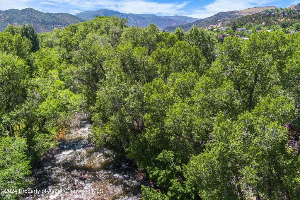 25 of 31 - 231 Midland Avenue 101, Basalt, CO