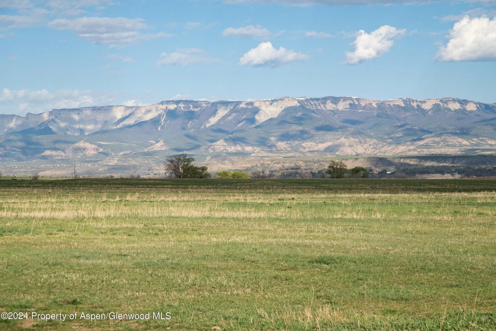 21 of 24 - 584 County Road 331, Silt, CO