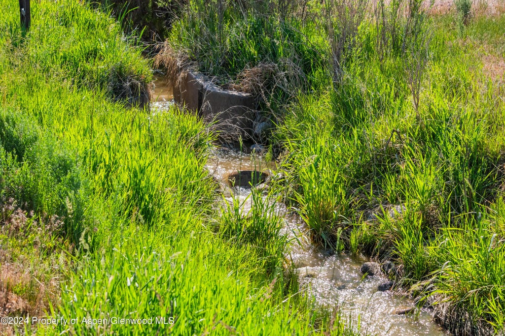 7 of 24 - 584 County Road 331, Silt, CO
