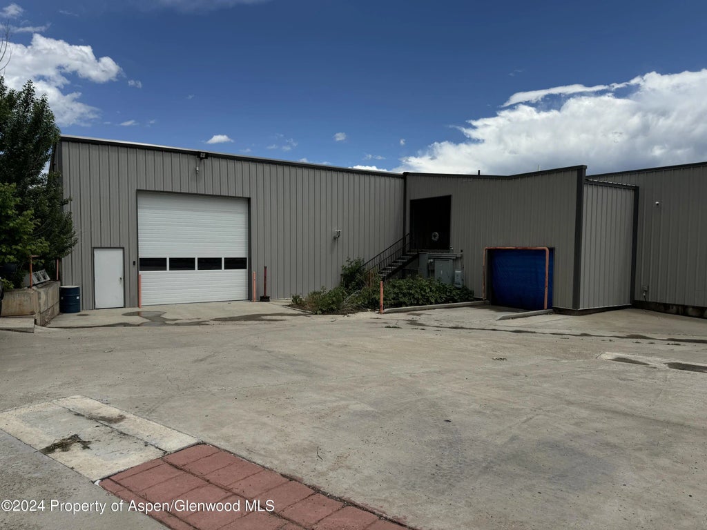 2 of 11 - 1085 Market Street, Meeker, CO