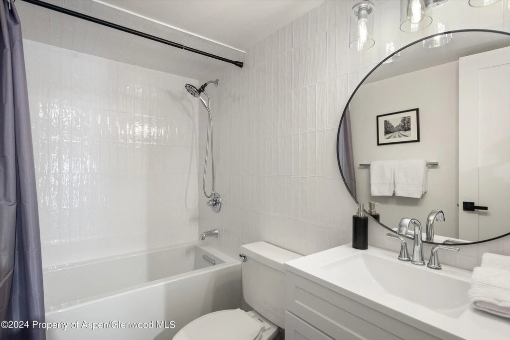 10 of 13 - 1039 E Cooper Avenue 19b, Aspen, CO