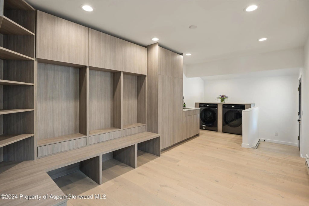 17 of 38 - 1220 Alta Vista Drive, Aspen, CO