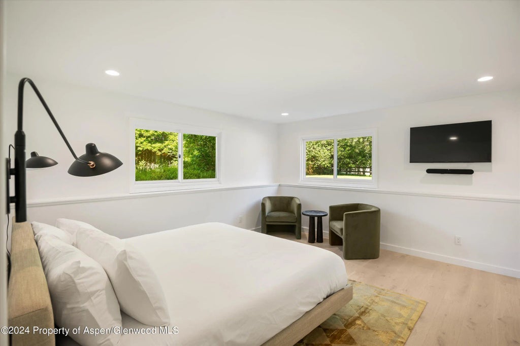 30 of 38 - 1220 Alta Vista Drive, Aspen, CO