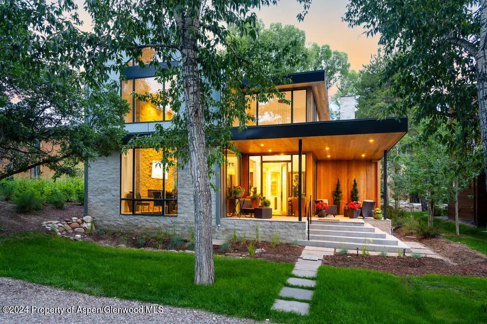3 of 86 - 813 W Smuggler Street, Aspen, CO