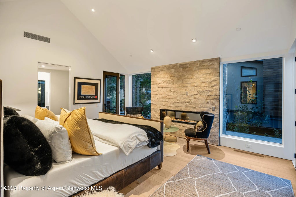 42 of 86 - 813 W Smuggler Street, Aspen, CO