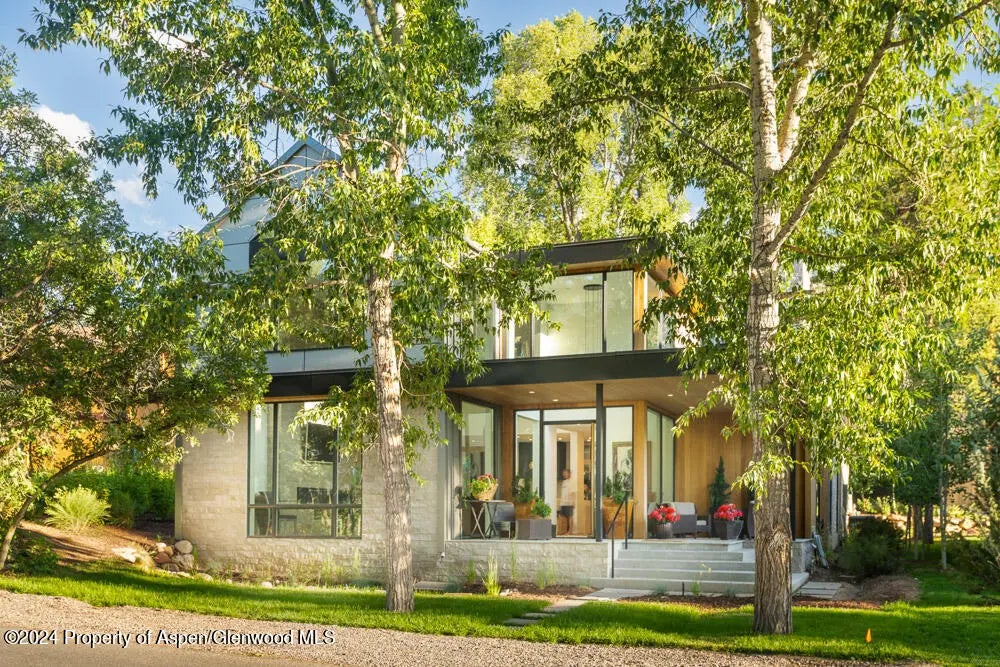 65 of 86 - 813 W Smuggler Street, Aspen, CO
