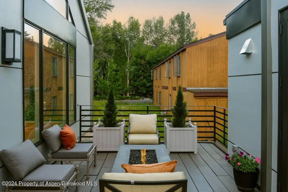 83 of 86 - 813 W Smuggler Street, Aspen, CO