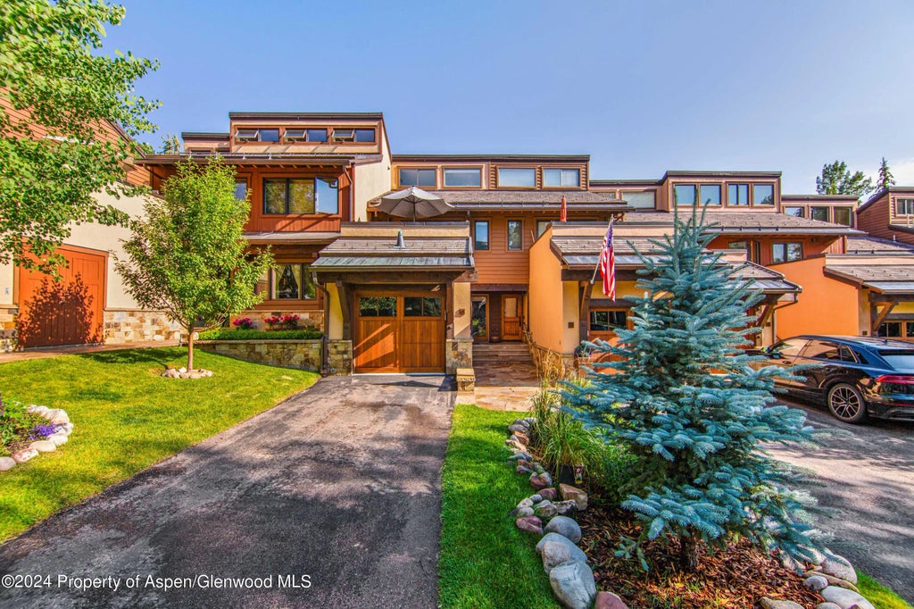 3 of 36 - 115 Harleston Green 63, Snowmass Village, CO