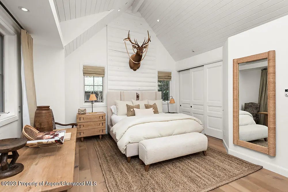 19 of 28 - 345 Park Avenue, Aspen, CO