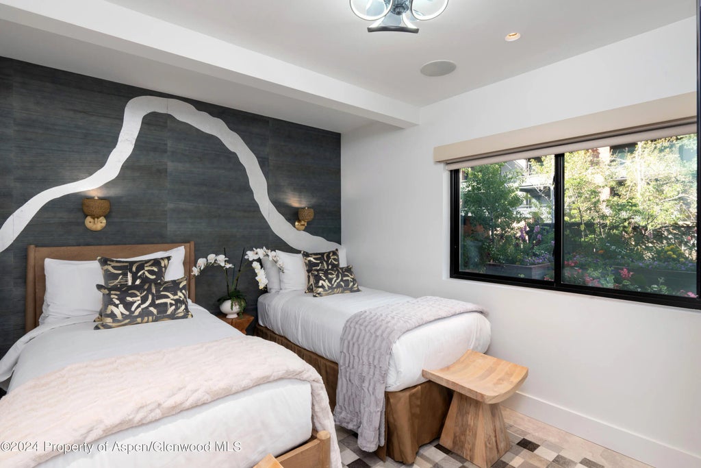 16 of 29 - 617 E Cooper Avenue 110, Aspen, CO