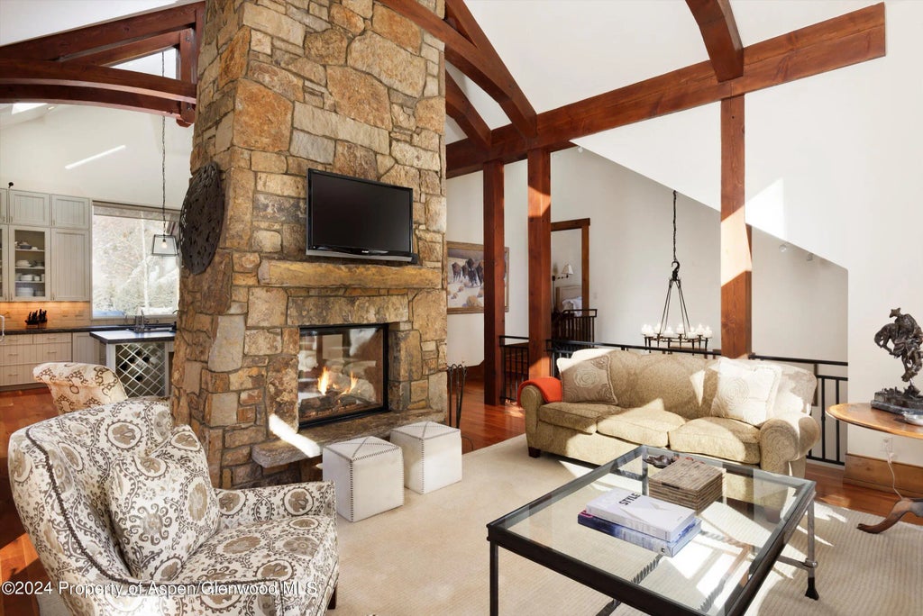 13 of 39 - 1432 Sierra Vista Drive, Aspen, CO