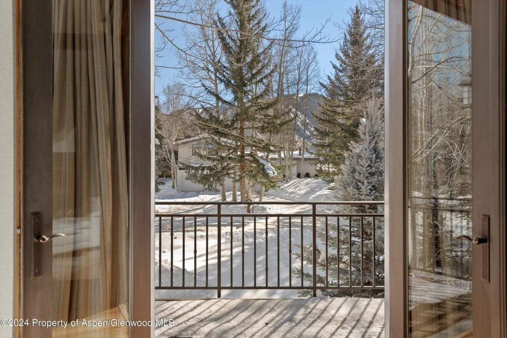 16 of 39 - 1432 Sierra Vista Drive, Aspen, CO