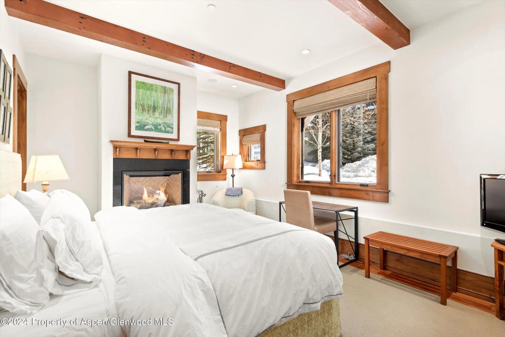18 of 39 - 1432 Sierra Vista Drive, Aspen, CO