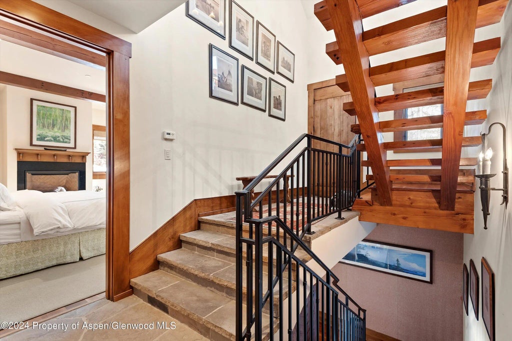 22 of 39 - 1432 Sierra Vista Drive, Aspen, CO
