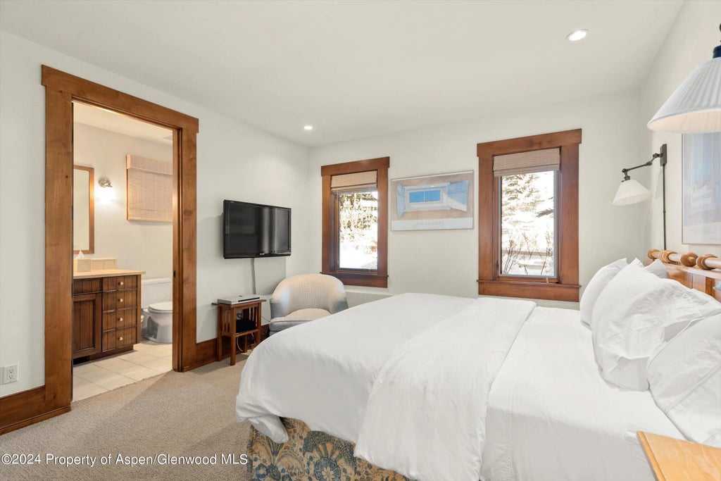 23 of 39 - 1432 Sierra Vista Drive, Aspen, CO