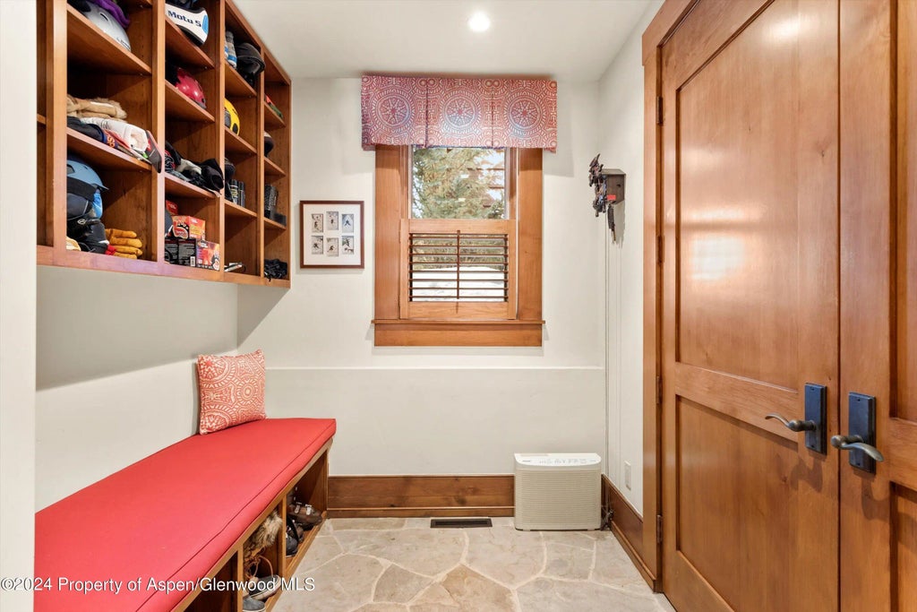 25 of 39 - 1432 Sierra Vista Drive, Aspen, CO