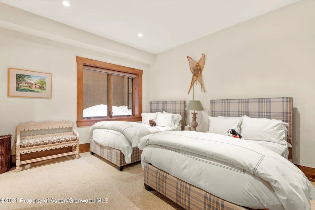28 of 39 - 1432 Sierra Vista Drive, Aspen, CO