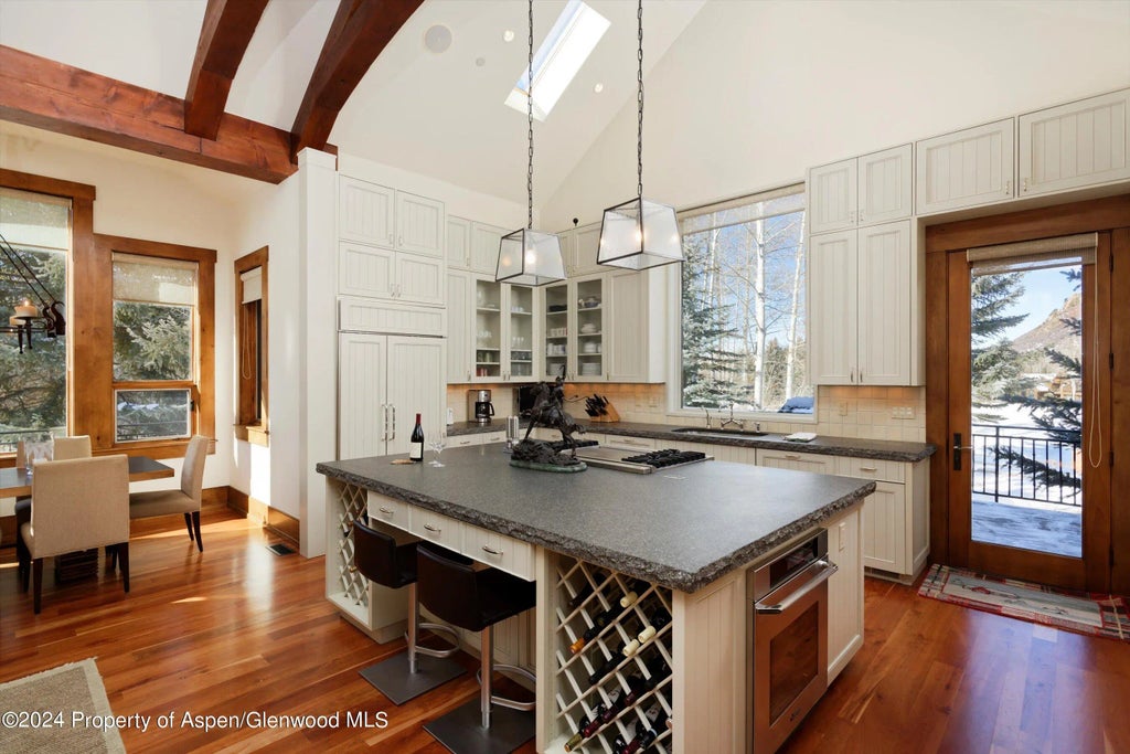 5 of 39 - 1432 Sierra Vista Drive, Aspen, CO