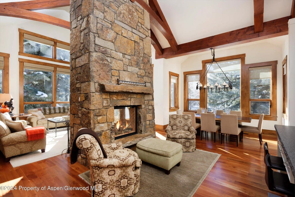 8 of 39 - 1432 Sierra Vista Drive, Aspen, CO