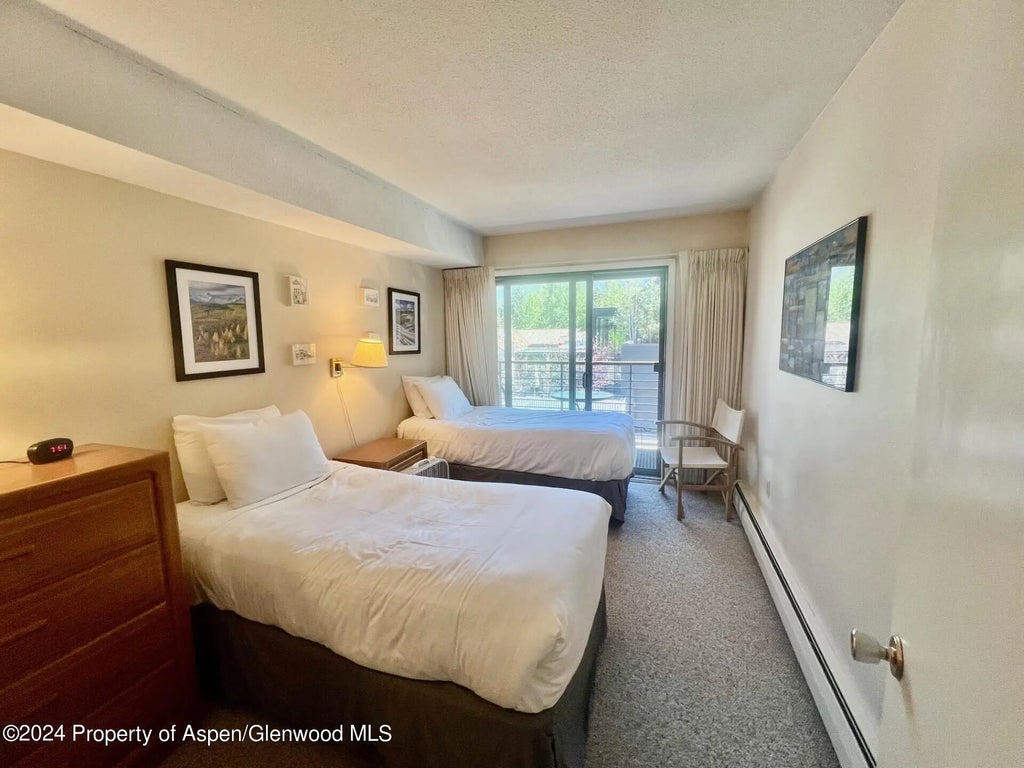13 of 16 - 210 E Cooper Avenue 2d, Aspen, CO