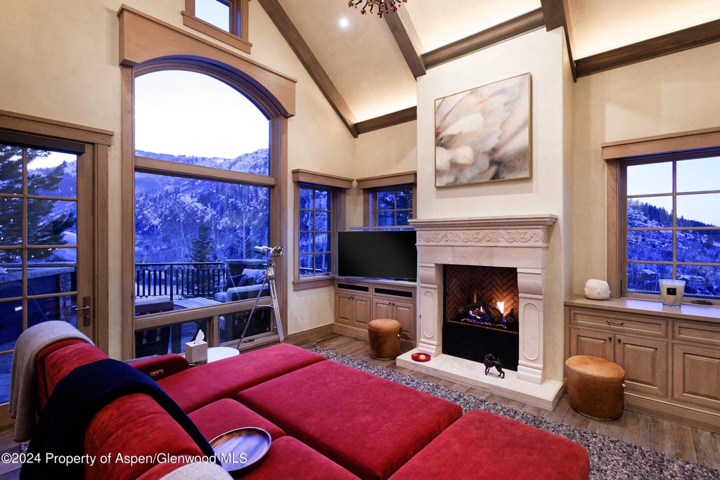 8 of 69 - 465 Thunderbowl Lane, Aspen, CO