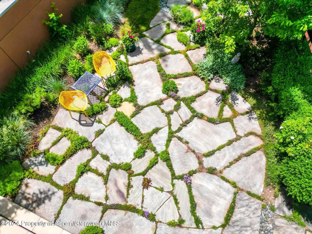 16 of 46 - 1015 Cemetery Lane, Aspen, CO