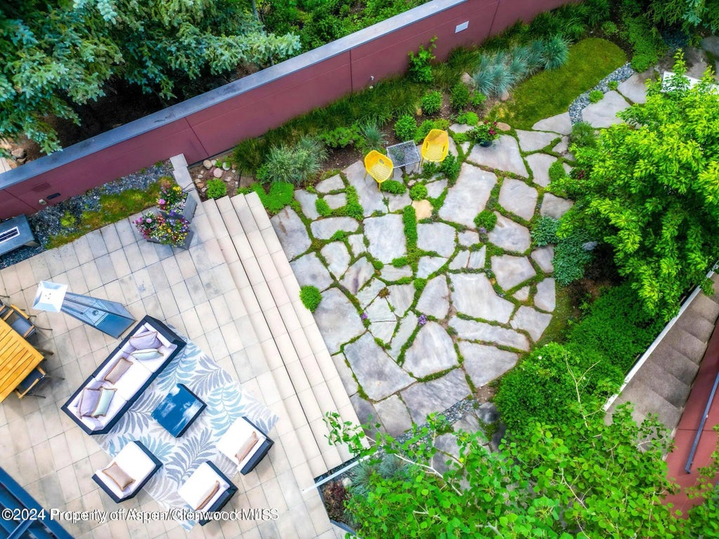 17 of 46 - 1015 Cemetery Lane, Aspen, CO