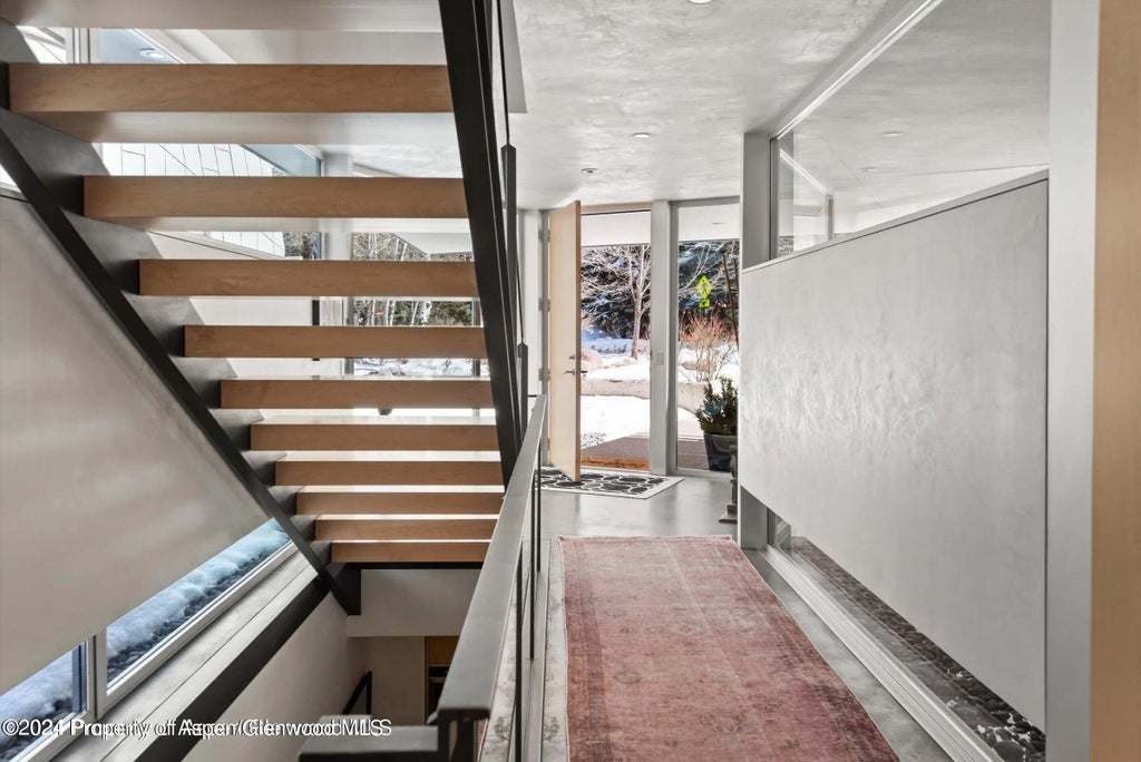 25 of 46 - 1015 Cemetery Lane, Aspen, CO