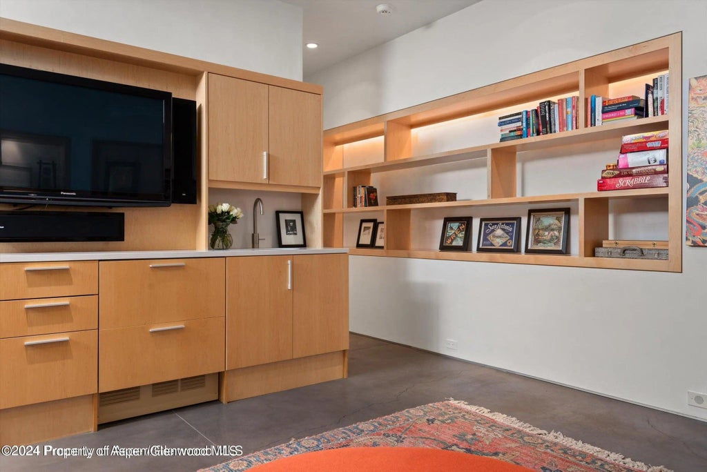 31 of 46 - 1015 Cemetery Lane, Aspen, CO