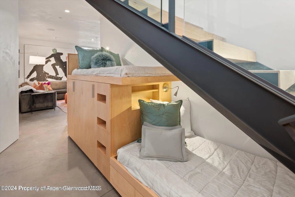 32 of 46 - 1015 Cemetery Lane, Aspen, CO