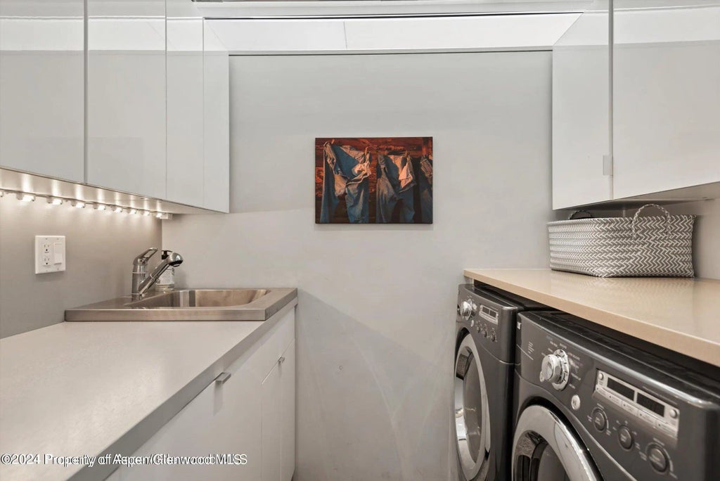 39 of 46 - 1015 Cemetery Lane, Aspen, CO