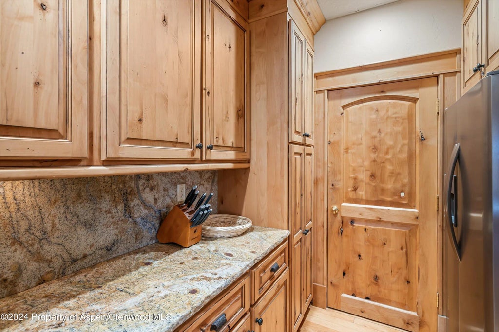 11 of 26 - 35 Pitkin Mesa Drive, Aspen, CO