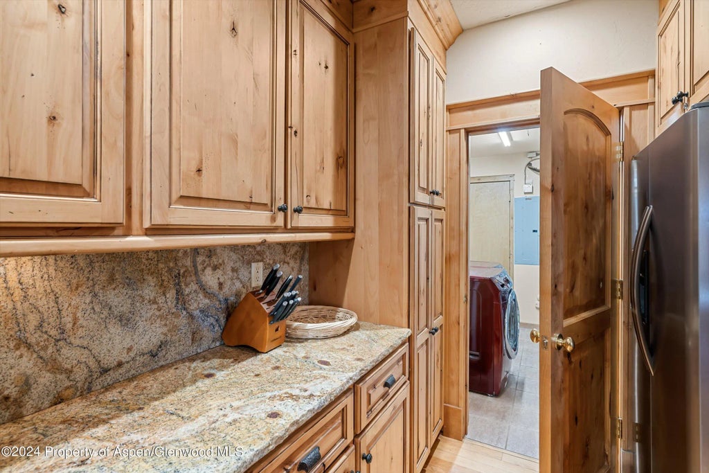 12 of 26 - 35 Pitkin Mesa Drive, Aspen, CO