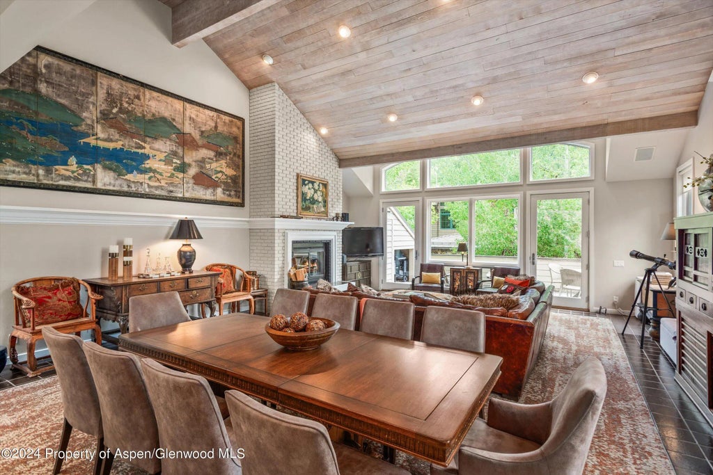 9 of 40 - 123 W Hyman Avenue Unit A, Aspen, CO