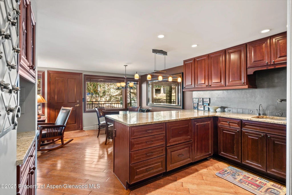 5 of 17 - 731 S Mill Street 2c, Aspen, CO