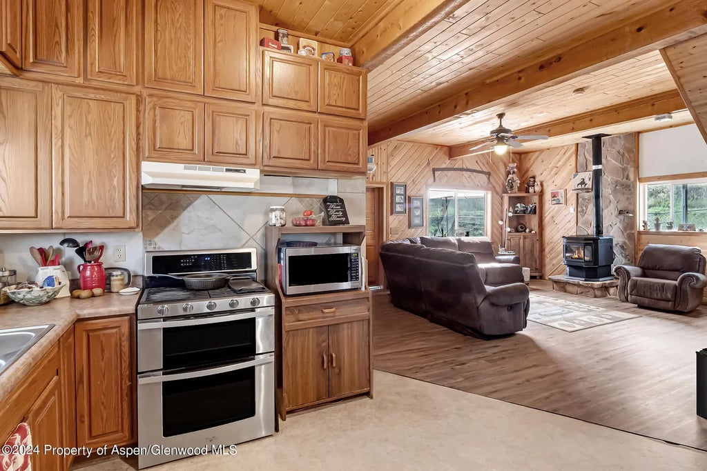 13 of 85 - 26101 & 24 Highway 141, Whitewater, CO