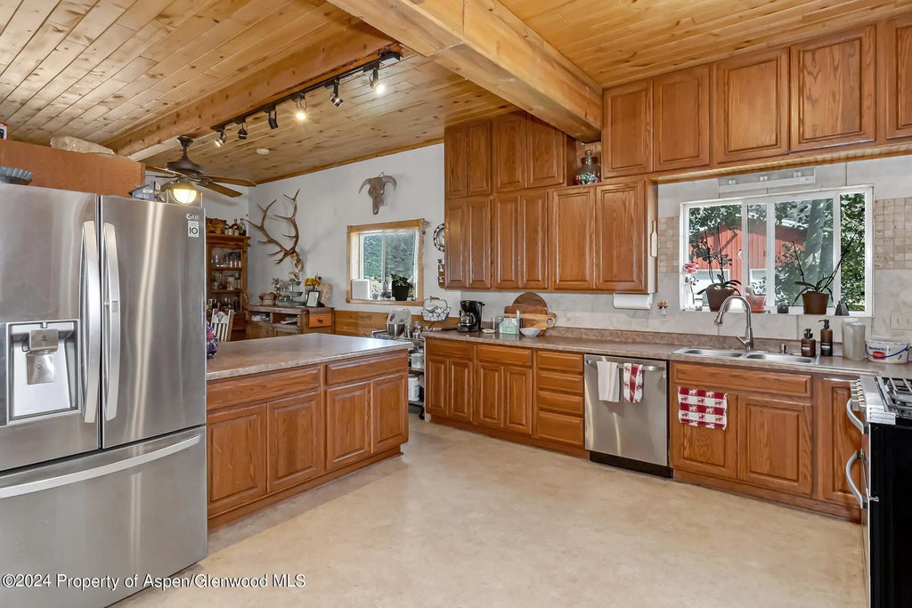16 of 85 - 26101 & 24 Highway 141, Whitewater, CO